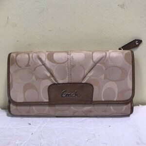 Coach Ashley Signature Wallet Leather Fabric Logo Neutral Organizer Clutch Bag